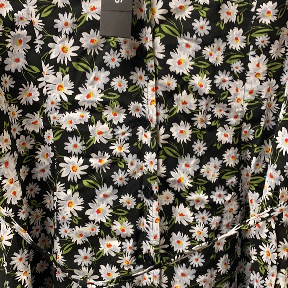 🔥🔥🔥NEW Le Lis Floral Daisy Mini Dress - Picture 4 of 8